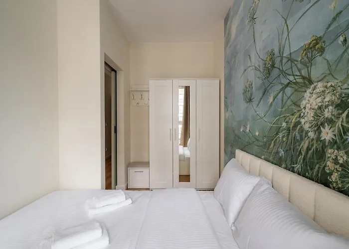 Apartment Business Park Cosy By Bookinghost